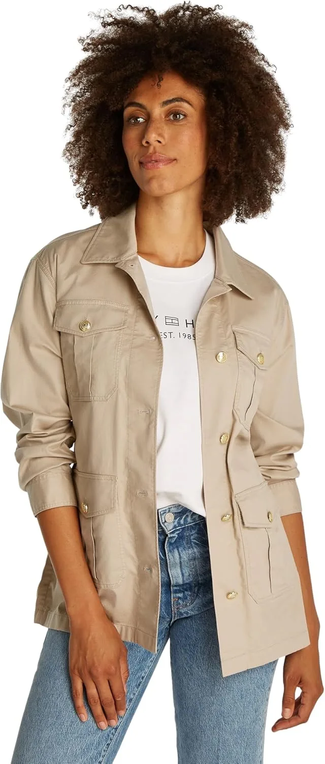 Tommy Hilfiger ▫️ Casaco tipo camisa para mulher, modelo «Gold Button Utility», com bolsos no peito
