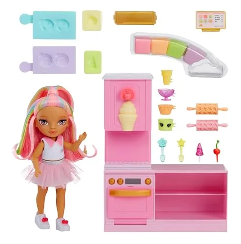 RAINBOW HIGH ▫️ Conjunto de brinquedos Littles Dessert Shop com Kandy - Inclui uma pequena boneca rosa de 14 cm; faz gelados e doces; para crianças com mais de 4 anos 5