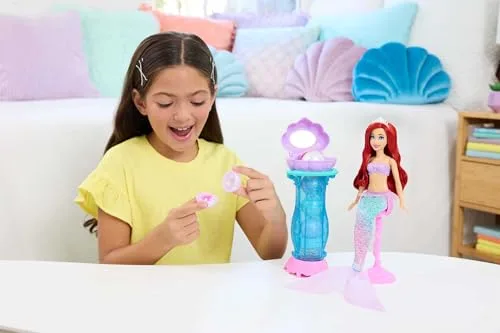 Mattel ▫️ Boneca de Moda da Princesa Ariel da Disney, a Sereia, com Penteadeira Surpresa 2