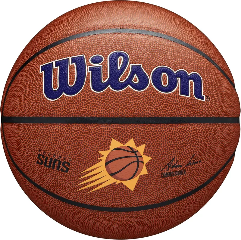 Wilson ▫️ Bola de basquetebol NBA Team Alliance, com superfície «Pure Feel» e tecnologia «Double Depth», com estabilidade de ar melhorada, cor: castanho, tamanho: 7