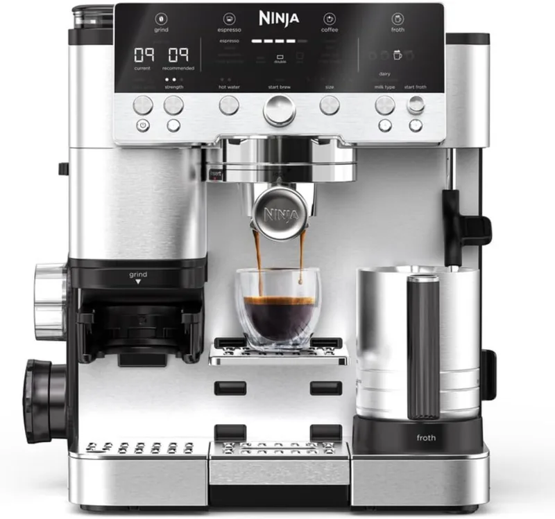 Ninja ▫️ Luxe Premier Máquina de Café 3 em 1 para Espresso, Cold Brew e Café de Filtro com Moinho e Espumador Integrados - 25 Níveis de Moagem e 4 Predefinições de Espuma - Prateado, ES601EU