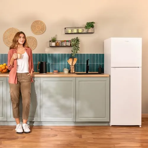 Cecotec ▫️ Frigorífico 2D Bolero CoolMarket 2D 211 Branco E. Motor com descongelação automática. Frigorífico de 2 portas, branco, 143 x 54 cm, capacidade de 211 L, porta reversível, classe energética E, com modo de congelação rápida 4