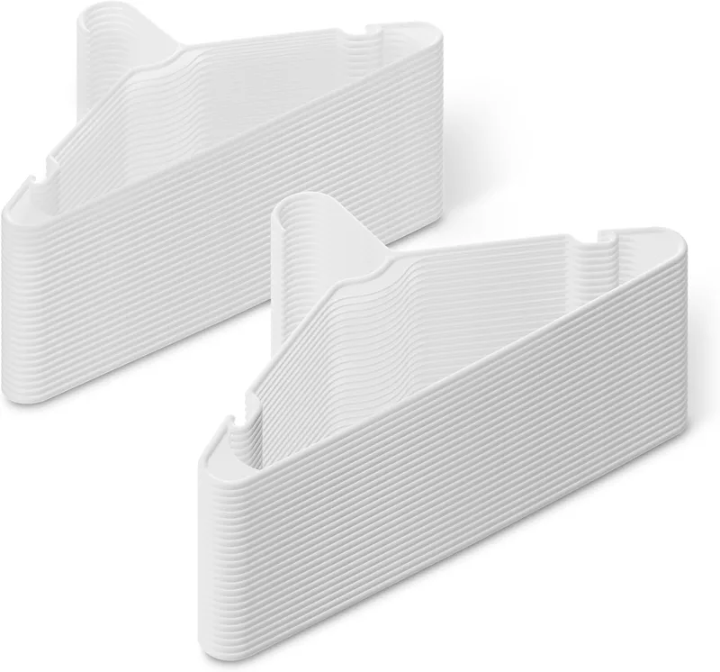 Amazon Basics ▫️ Cabides de plástico para roupa, tamanho adulto, cor branca, embalagem de 50 unidades