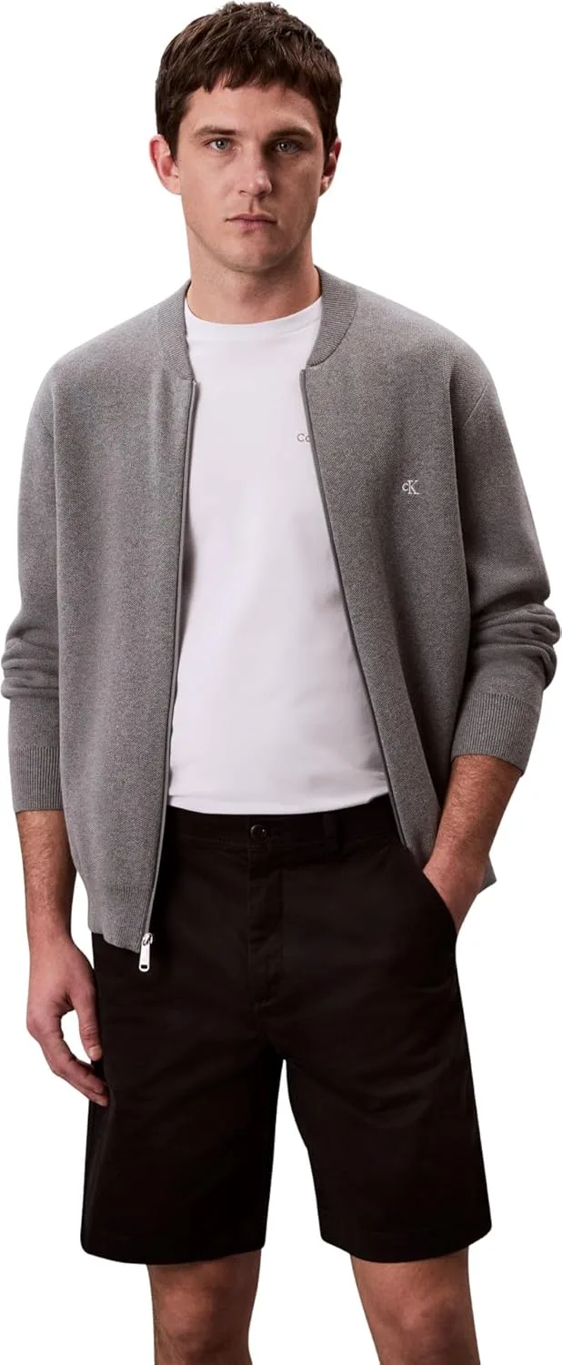 Calvin Klein ▫️ Calças de ganga curtas Classic Cotton para homem, até ao joelho
