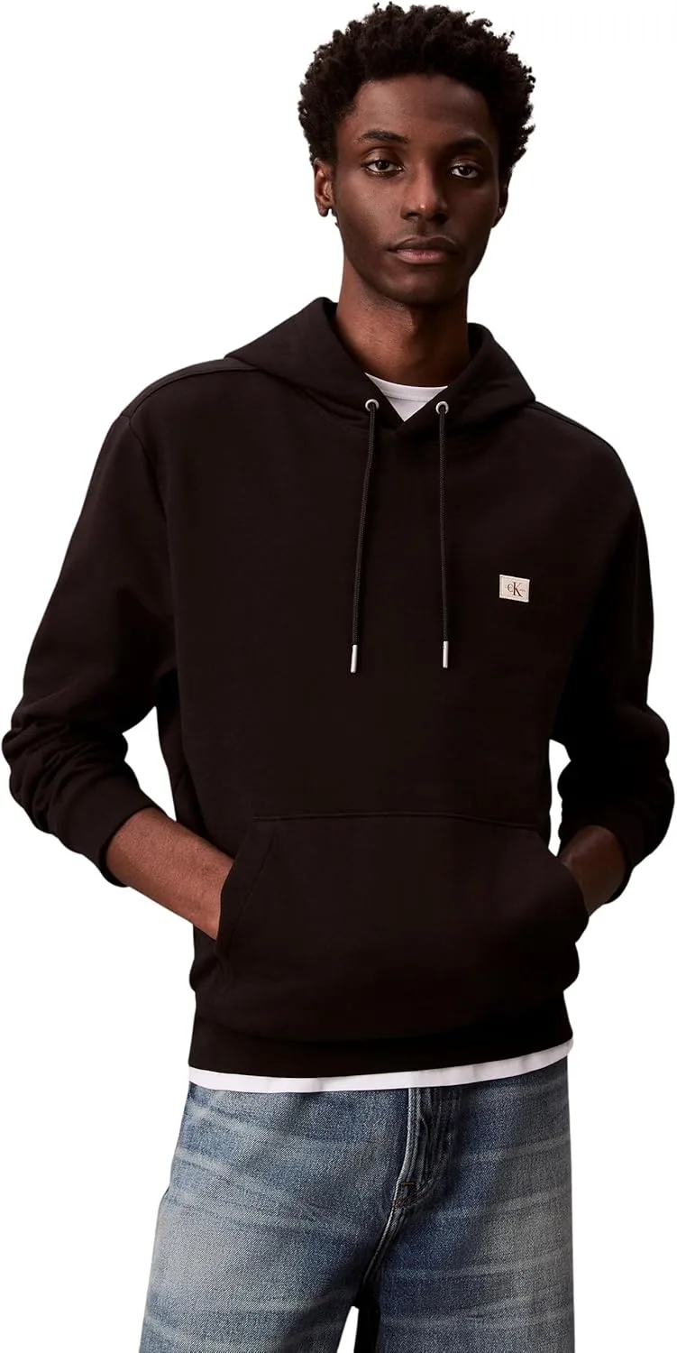 Calvin Klein ▫️ Casaco com capuz Casaco com capuz com emblema em felpo para homem