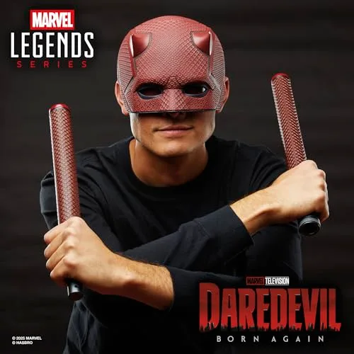 Marvel ▫️ Série Legends, Daredevil: Born Again, Máscara Premium para RPG e bastão de combate 6