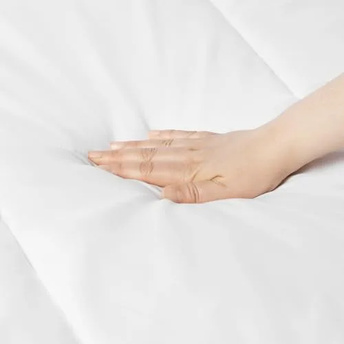 Amazon Basics ▫️ Edredão com enchimento de 300 g/m² - Edredão hipoalergénico com fibra alternativa às penas para cama 135/150/160, 220 x 240 cm, branco 5
