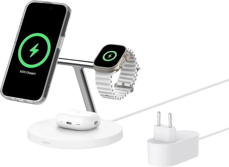 Carregador 3 em 1 Qi2 Belkin BoostCharge, estação de carregamento sem fios com MagSafe, base de carregamento Qi2 para iPhone 17, Air, Pixelsnap, Apple Watch, AirPods, fonte de alimentação - Branco