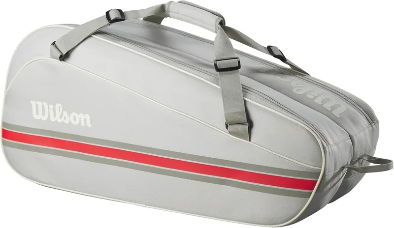 Wilson ▫️ Team, com um bolso espaçoso para acessórios e uma alça ajustável, oferece proteção total para as raquetes