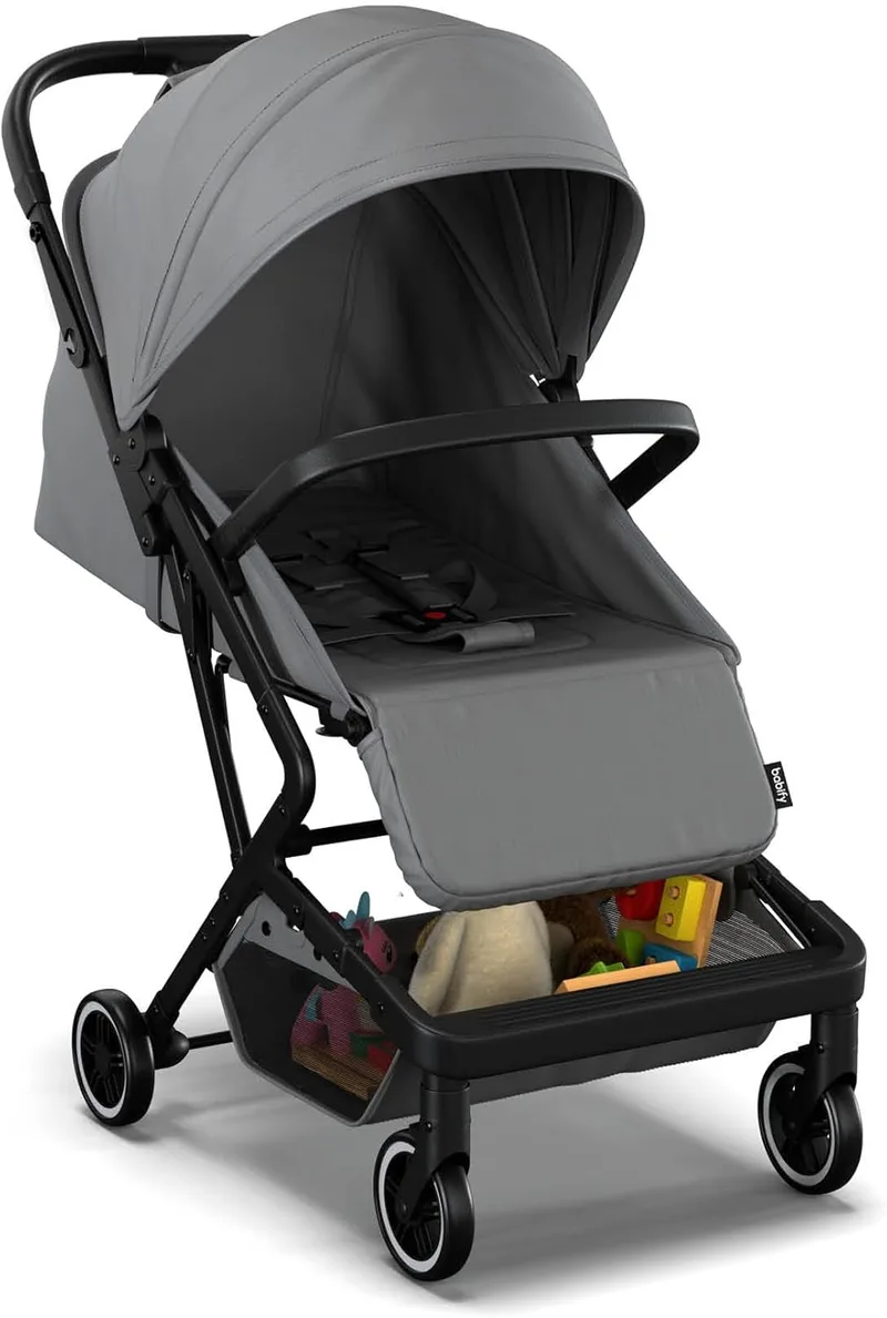 Babify ▫️ Carrinho de bebé Urban Ease - Nascimento até 4 anos (22 kg), dobra-se com uma mão, reclinável, apoio para os pés ajustável, cobertura amovível, cesto, capota com janela, carrinho leve, cinzento