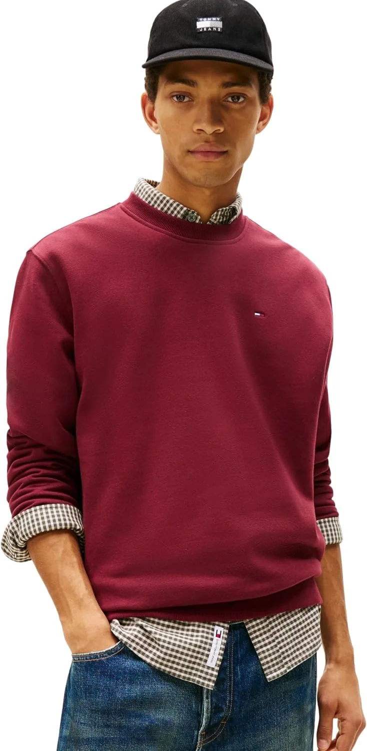 Tommy Jeans ▫️ Camisola de homem com corte regular em malha polar «Flag», com gola redonda