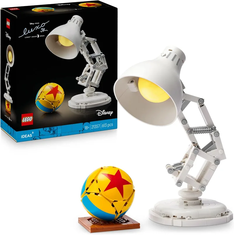 LEGO ▫️ Ideas Disney Pixar Luxo Jr. - Maquete para adultos inspirada em filmes, com referências a «Toy Story», «Ratatouille», «Monstros e Companhia» e muito mais - Candeeiro de secretária - Presente para homens e mulheres 21357