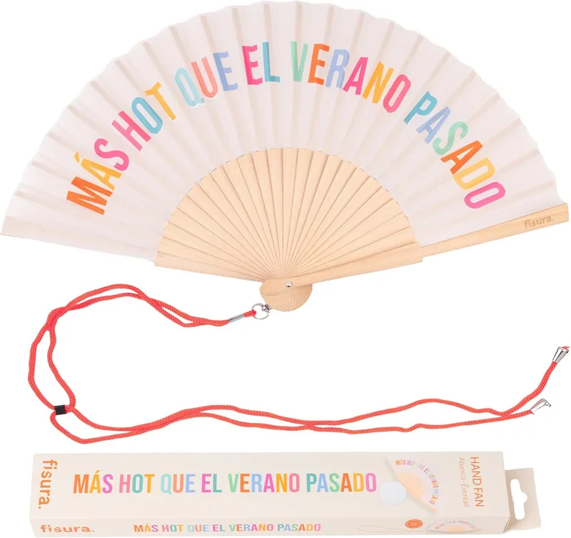 Fisura ▫️ Leque original com a mensagem «mais h*t do que no verão passado». Leque de madeira moderno e colorido. Leque de mão bege. Suporte incluído. Medidas: 42,5 x 23 cm