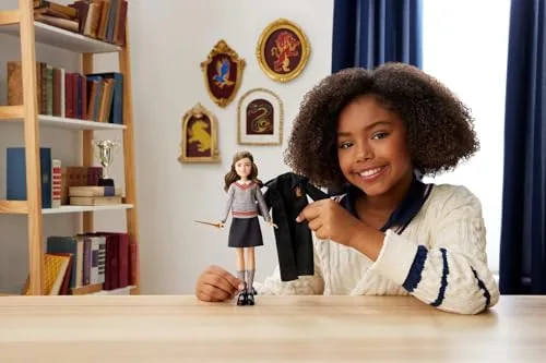 Mattel ▫️ Brinquedos de Harry Potter, Boneca de Moda da Hermione Granger 2
