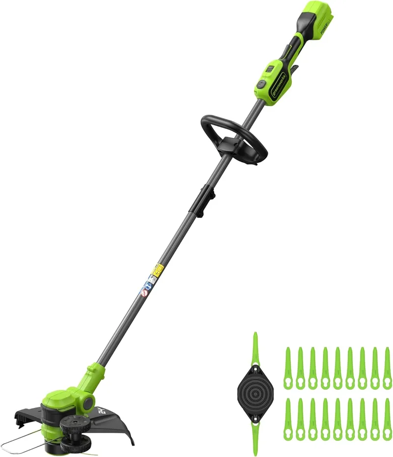 Greenworks ▫️ Desbastador a bateria 24 V, largura de corte de 33 cm, cabeça do motor giratória e inclinável a 90°, com bobina de fio e 20 lâminas de plástico, sem bateria nem carregador