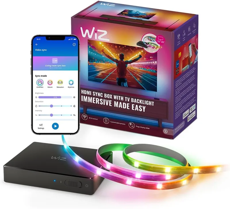 WiZ ▫️ HDMI Sync Box com retroiluminação para TV - Sincroniza a luz com os teus filmes, jogos e música - HDMI 2.0 - Compatível com 4K a 60 Hz - Faixa de LED RGBIC para televisores de 75« a 85» - Controlo por aplicação/voz