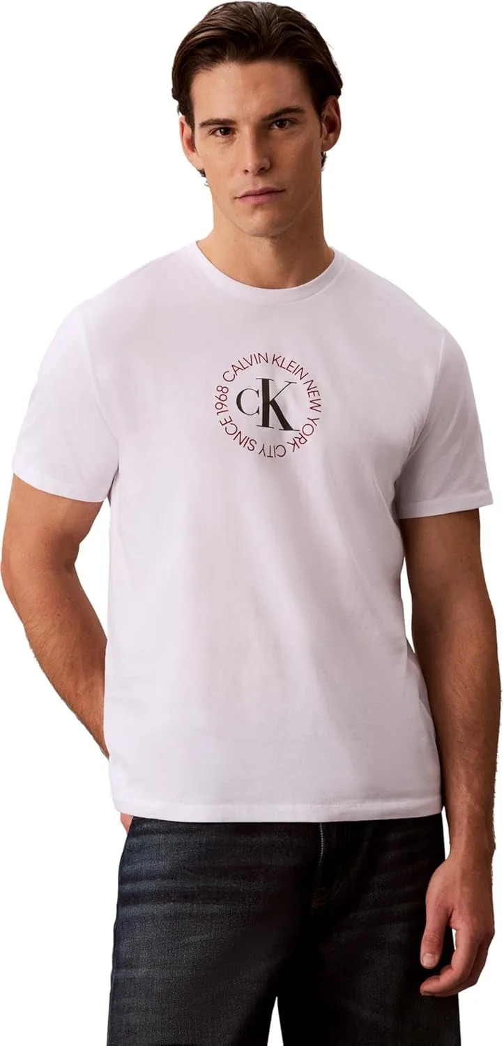 Calvin Klein ▫️ SS 30s Whsl CK Word Circle Graph Lv14re816g T-shirts com estampado para homem