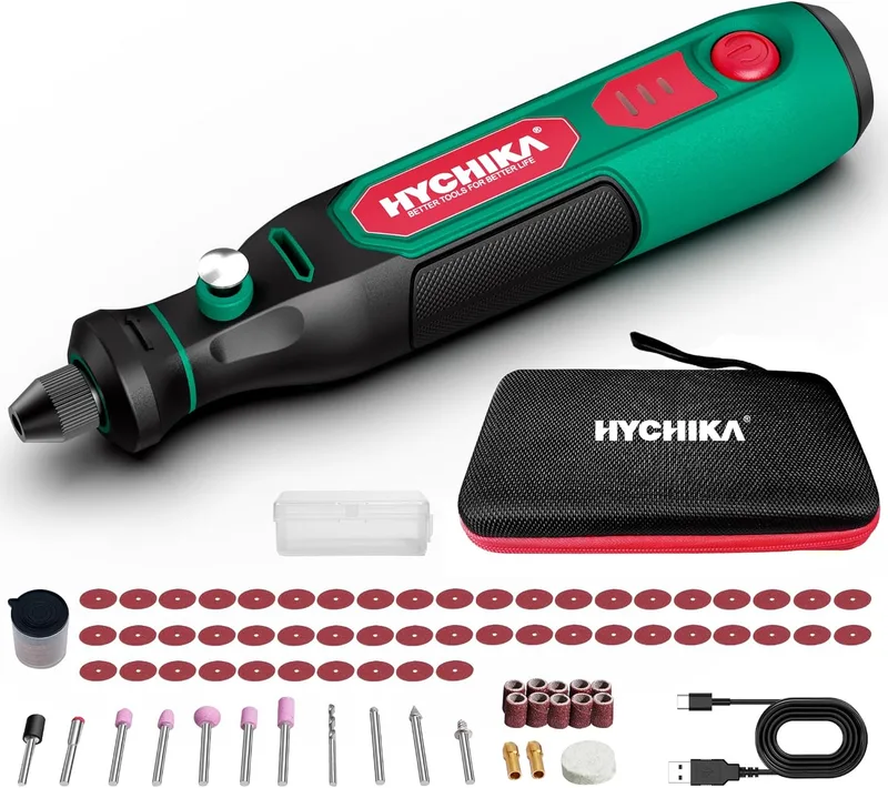 HYCHIKA BETTER TOOLS FOR BETTER LIFE ▫️ HYCHIKA Mini Esmeril Elétrico a Bateria de 3,6 V, com 77 acessórios para perfurar, lixar, polir e gravar, mini-berbequim elétrico com velocidade ajustável e carregamento USB-C, ferramenta rotativa ideal para bricolage