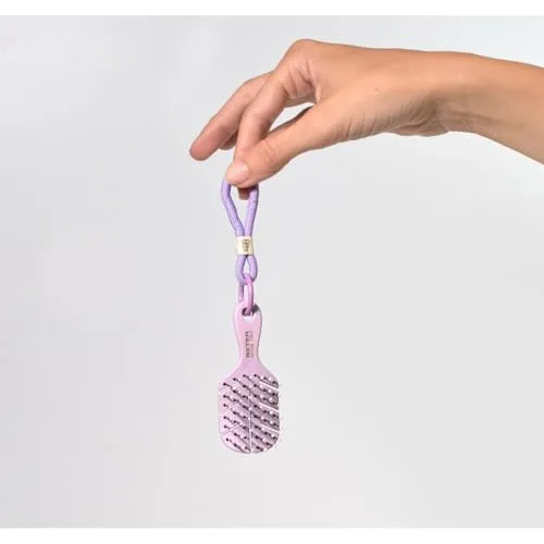 Beter ▫️ Conjunto de 3 enfeites para a escova Natural Fiber, formato XSS, inclui uma corrente para pendurar na mala, mochila ou calças, fabricado com materiais naturais, desembaraça suavemente, 3 cores 4