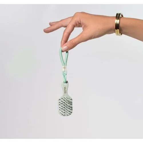 Beter ▫️ Conjunto de 3 enfeites para a escova Natural Fiber, formato XSS, inclui uma corrente para pendurar na mala, mochila ou calças, fabricado com materiais naturais, desembaraça suavemente, 3 cores 5