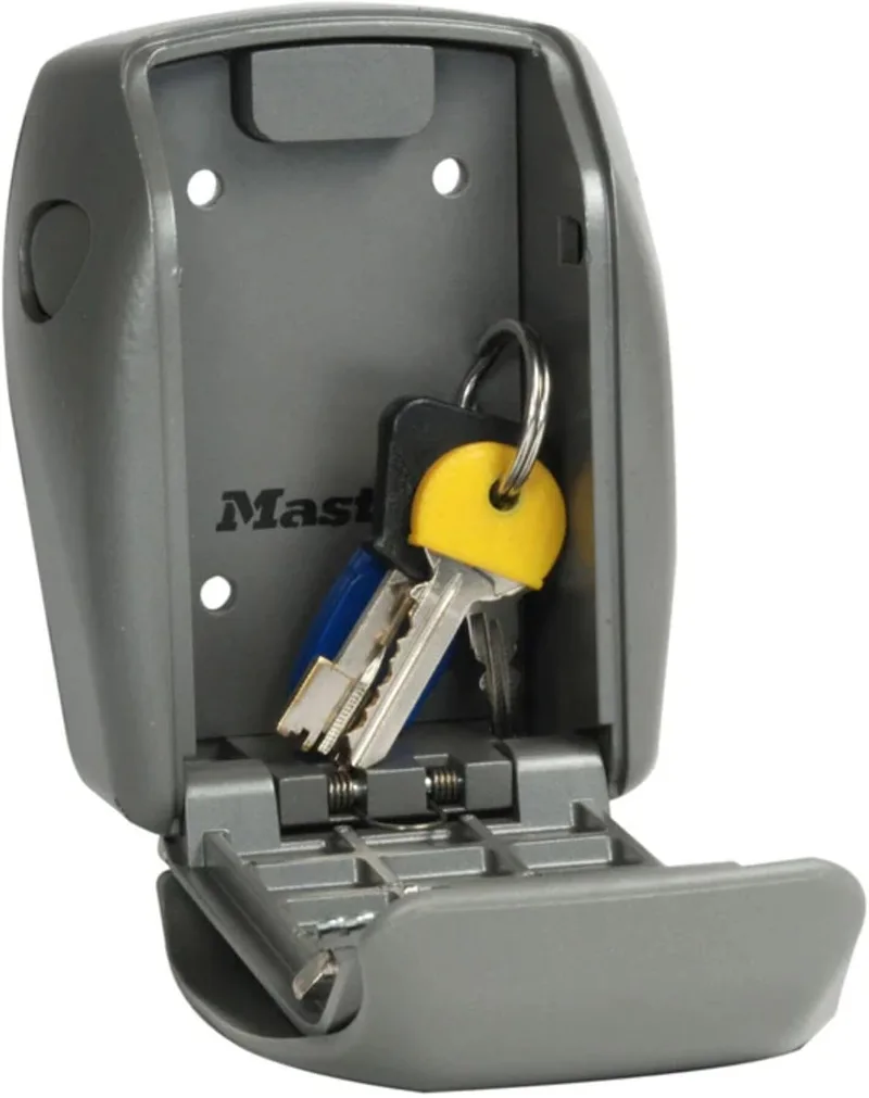 Master Lock ▫️ Caixa de Segurança para Chaves de Parede com Sistema de Abertura «Puxar para Abrir», de tamanho médio, para exterior, com kit de montagem incluído, preta