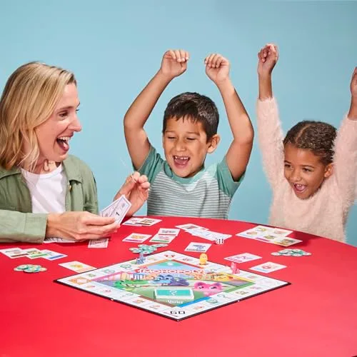 Hasbro Gaming ▫️ Jogo de mesa Monopoly Junior (Edição de 2026) | 2 jogos num só para crianças pequenas, tabuleiro de duas faces | A partir dos 4 anos | 2-4 jogadores | 20 min. | Presentes para crianças em idade pré-escolar - Versão em espanhol 6