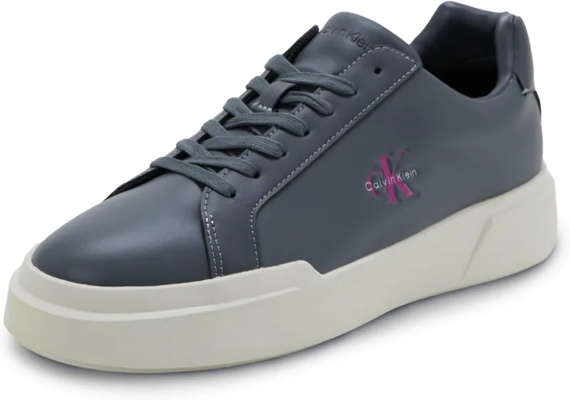 Calvin Klein ▫️ Ténis com sola cupsole para mulher, estilo chunky, com atacadores, em pele