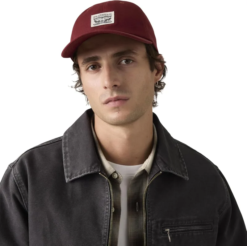 Levi's ▫️ Boné Relaxed Dad Heritage - Boné Relaxed Dad Heritage, Verde, Um Homem