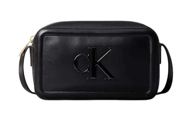 Calvin Klein ▫️ Mala a tiracolo para mulher «Bold Camera Bag» com logótipo 5