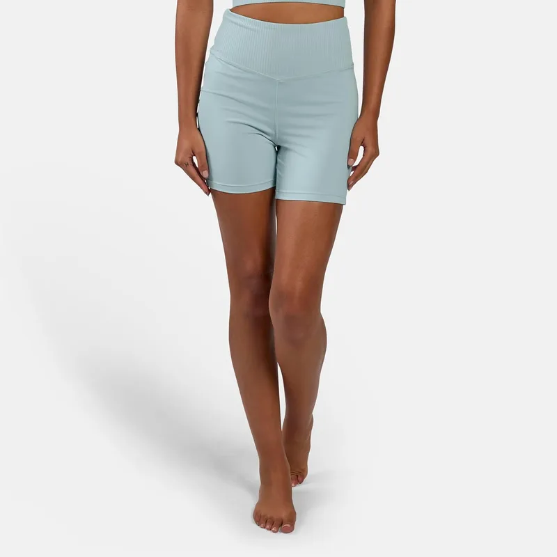 Reebok ▫️ Lux Peached Booty Shorts - Calções casuais para mulher