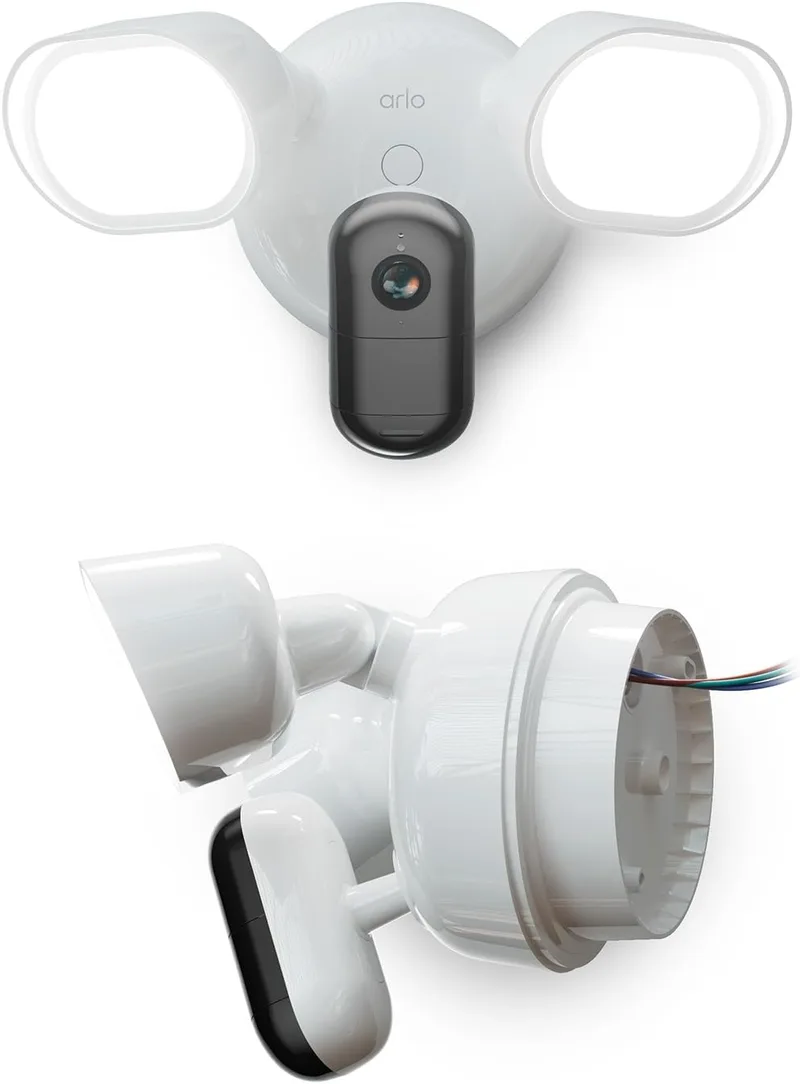 Arlo ▫️ Floodlight 2K com cabo, câmara Wi-Fi para exterior, 2K HDR, grande angular de 160°, visão noturna a cores, sirene de alarme, até 2000 lúmenes, período de teste gratuito Secure, 2 câmaras