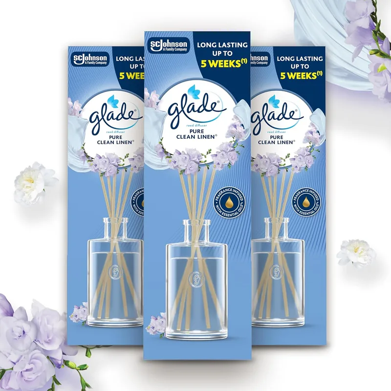 Glade ▫️ Ambientador Mikado com Varas «Clean Linen», Dura até 15 semanas, com óleos essenciais, embalagem com 3 difusores de 3x50 ml