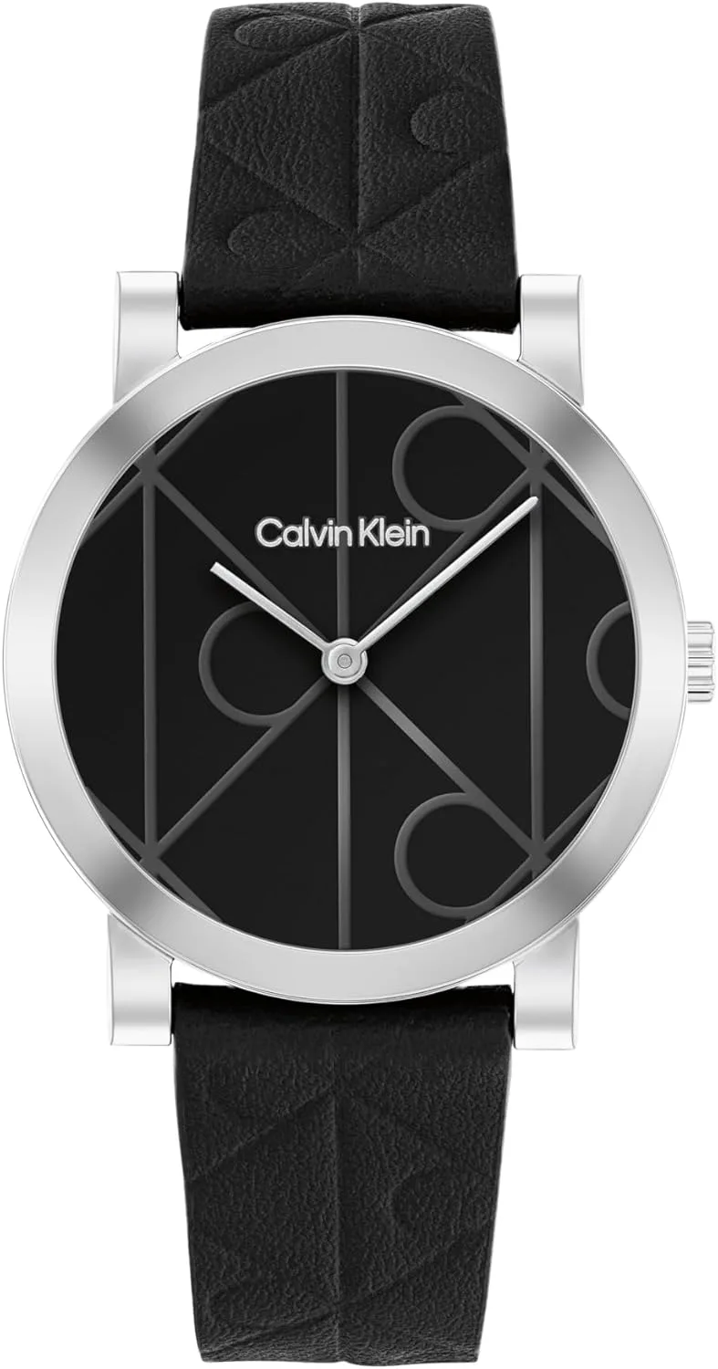 Relógio de dois ponteiros com movimento de quartzo CK Monogram Collection para mulher da Calvin Klein com bracelete em pele - Disponível em preto, verde ou castanho