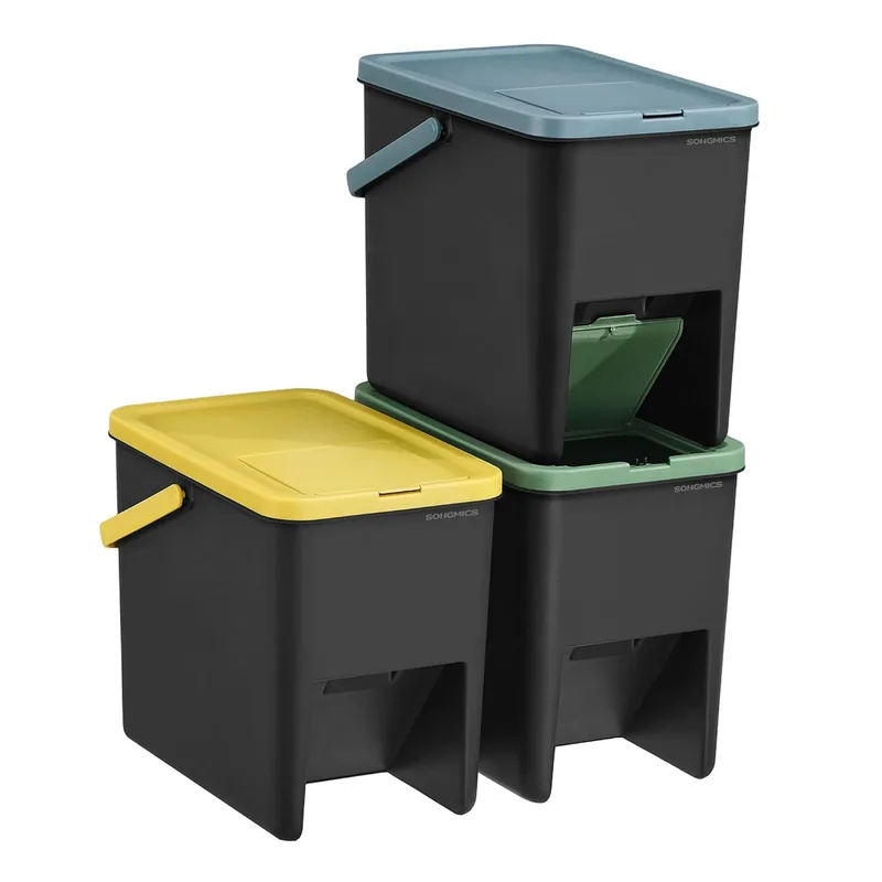 SONGMICS ▫️ Caixote do lixo, Conjunto de 3 caixotes empilháveis, Caixotes do lixo, 20 L cada, Sistema de separação de resíduos, Tampas com abertura por pressão, Autocolantes, Arrumação, Amarelo, Azul e Verde LTB763BZ01