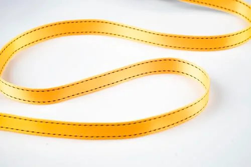 Julius-K9 ▫️ Trela retrátil para cães tamanho S – fita de 5 m, preta/laranja – pega antiderrapante, trela em fita, extensível, travão com uma só mão, pausa, bloqueio, fita refletora, não se enrola, resistente 5