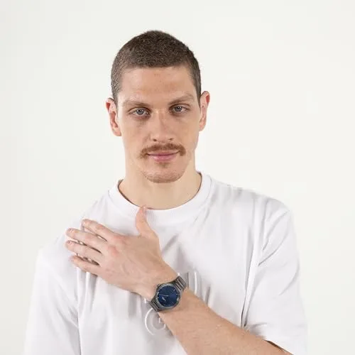HUGO ▫️ Relógio com movimento de quartzo de três ponteiros, da coleção #Lit, com bracelete em aço inoxidável 5