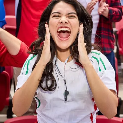 SanDisk ▫️ Unidade Flash USB-C edição global da FIFA World Cup 2026, de 128 GB (velocidade de transferência até 300 MB/s, com a aplicação Memory Zone) 2