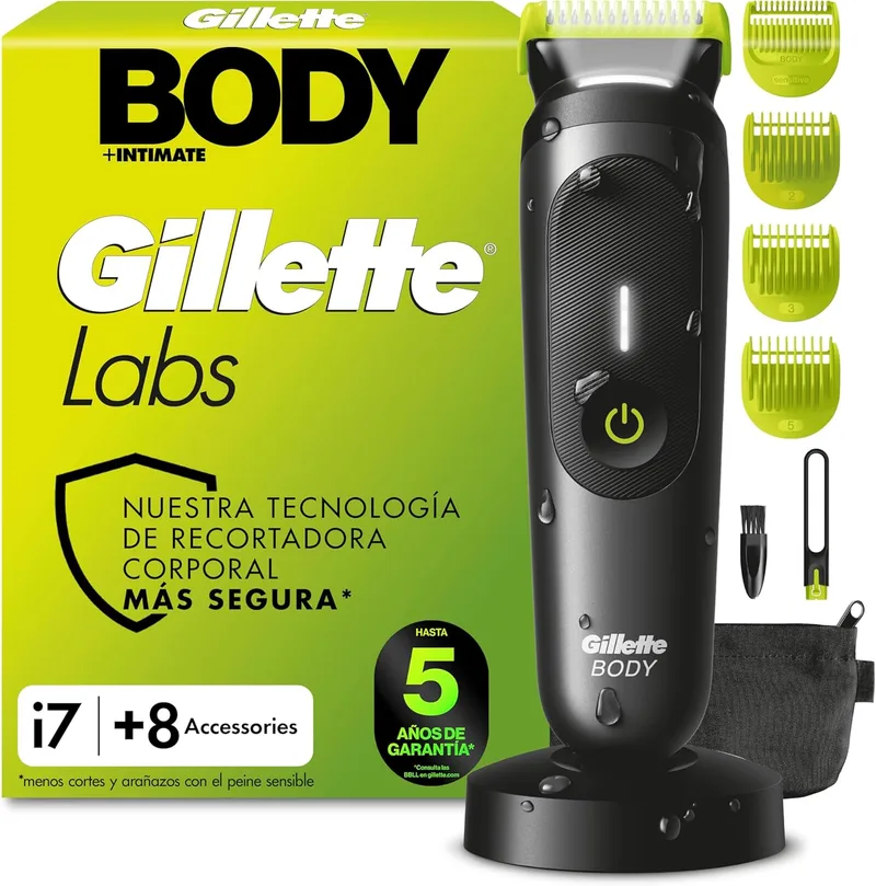 Gillette ▫️ Labs i7 Body + Intimate – Máquina de barbear corporal, 8 acessórios, preta | Máquina de barbear corporal para homem à prova de água, com 4 pentes, estojo, base de carregamento e suporte para o duche, tecnologia Skinfirst e luz LED