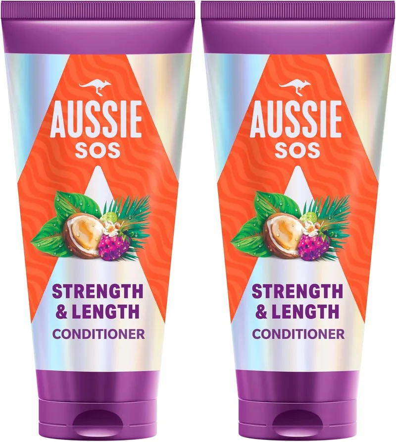 Aussie ▫️ SOS Strength & Length Condicionador 200 ml Suaviza e fortalece o cabelo comprido, fraco e quebradiço. Nutre o cabelo frágil e ajuda a prevenir pontas abertas e danos causados pelo penteado. Vegano