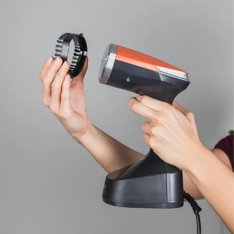 Ufesa ▫️ Ferro de engomar vertical a vapor Easy Care 1700 W, elimina rugas, desinfeta e desodoriza, vapor contínuo de 30 g/min, pronto a usar em 25 s, depósito de 300 ml, cabeça extragrande, escova para tecidos grossos 5