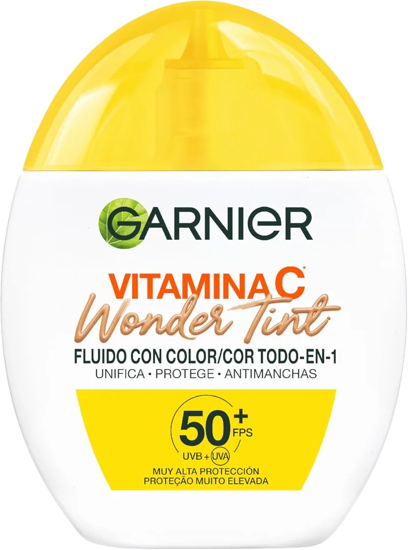 Garnier ▫️ SkinActive Vitamin C Wonder Tint Fluid Medium Tone All in 1 with 5% [Glicerina + Niacinamida + Vitamina C*] Uso diário Unifica, Protege e Anti-Blemish SPF50+. 40ML