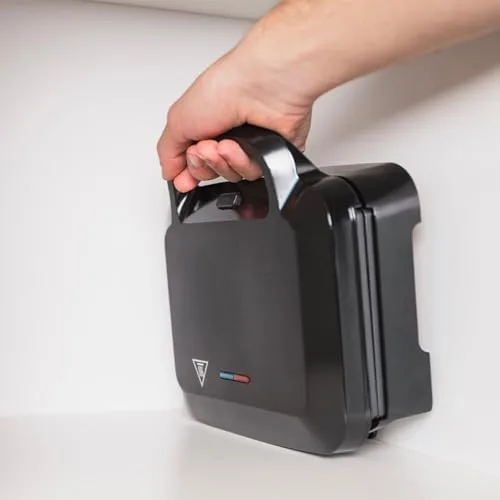 Ufesa ▫️ Sanduicheira Thor Compacta 750 W, placas de grelhar antiaderentes, capacidade para 2 paninis, controlo automático da temperatura, armazenamento vertical, sem PFOA, cozinha saudável, sistema de arrumação de cabos 5