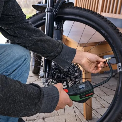 Bosch ▫️ PNEO Bomba pneumática a bateria (inclui conjunto de adaptadores de pressão, bateria de 4 V e bolsa de tecido) 6