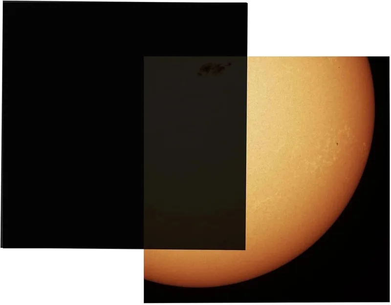 Absolute Eclipse ▫️ Filtro solar para telescópios, binóculos e câmaras | Folha solar DIY para eclipses, manchas solares e fotografia solar | OD 5,6 | Testado segundo a norma ISO 12312-2 | 150 x 150 mm