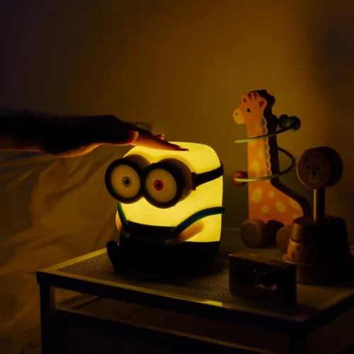 Grupo Erik ▫️ Luz Noturna Infantil Minions - Candeeiro de mesa de cabeceira 4