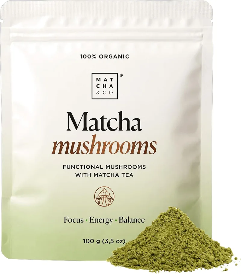 Matcha & CO ▫️ Matcha Mushrooms 100 g – Chá Matcha Cerimonial com 6 cogumelos funcionais (Cabelos de Leão, Reishi, Chaga, Cordyceps, Shiitake, Maitake) – Concentração, Energia, Equilíbrio – Origem japonesa